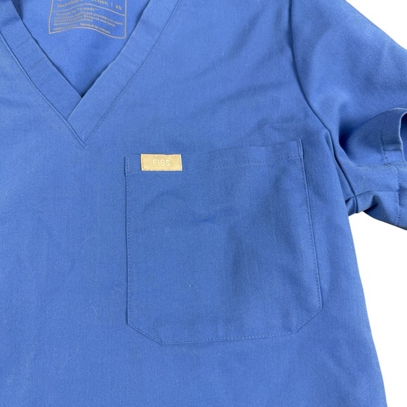 Figs Catarina One Pocket Scrub Top Women's Size XS Blue Nurse Healthcare Tech - Picture 3 of 5